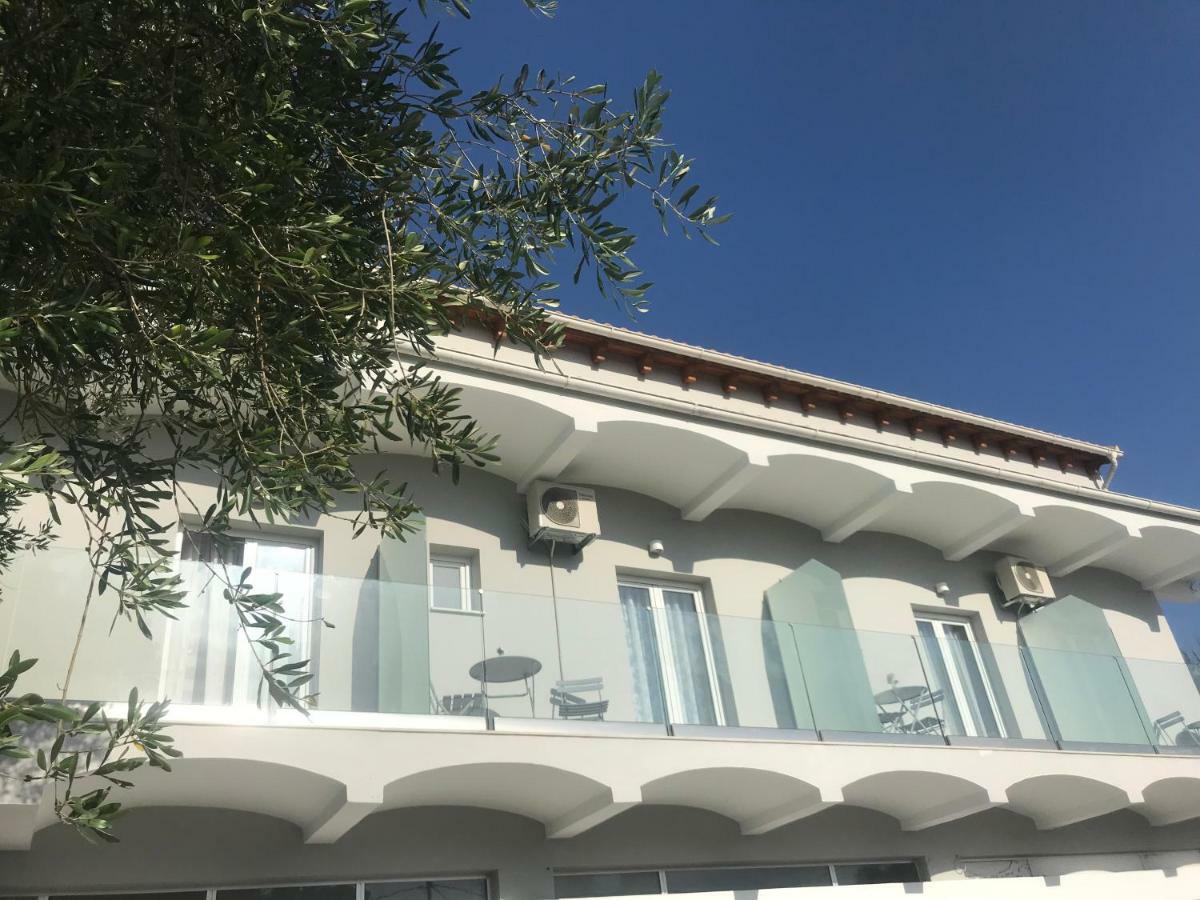 Terpsichore Boutique Appartments Dasziá Kültér fotó